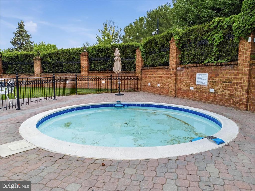Image 33 of property listing at 1185 LINDSAY LN, Hagerstown, MD 21742