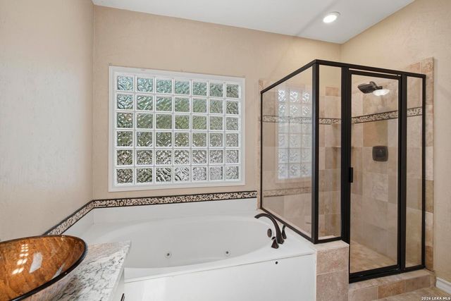 17207 FAWN CLOUD LN, San Antonio, TX 78248