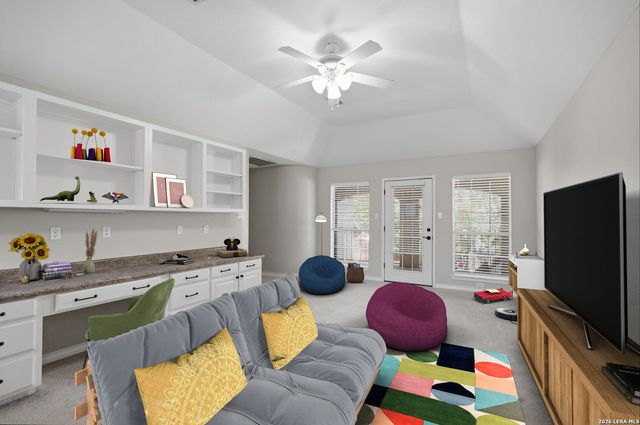 17207 FAWN CLOUD LN, San Antonio, TX 78248
