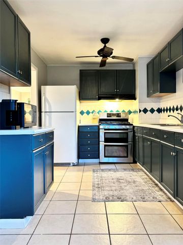 2612 W Cavett Drive, Shreveport, LA 71104