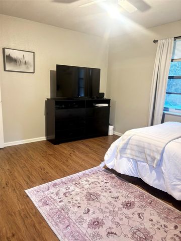 2612 W Cavett Drive, Shreveport, LA 71104