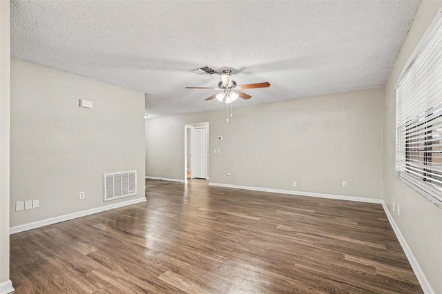 826 SUNRIDGE POINT DRIVE, Seffner, FL 33584
