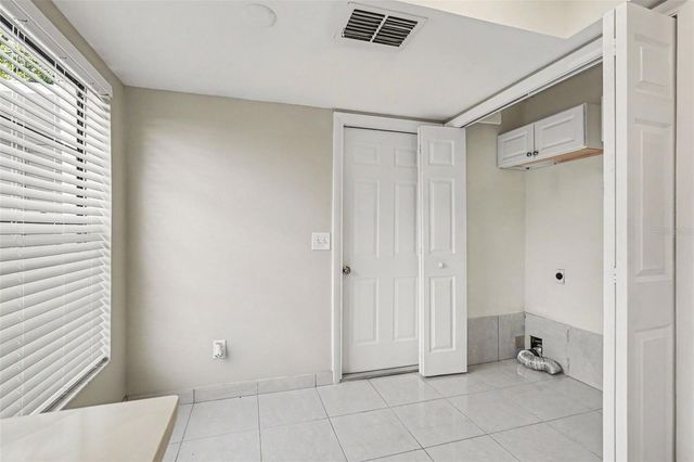 826 SUNRIDGE POINT DRIVE, Seffner, FL 33584