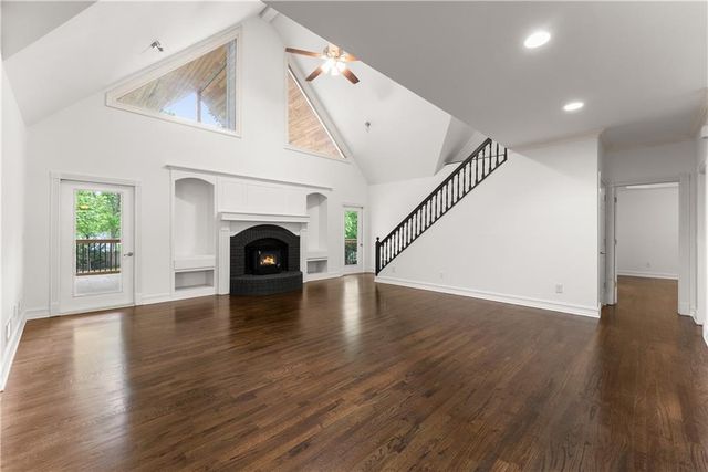 5094 Meadowbrook Circle, Suwanee, GA 30024