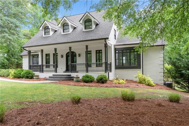 5094 Meadowbrook Circle, Suwanee, GA 30024