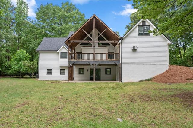 5094 Meadowbrook Circle, Suwanee, GA 30024