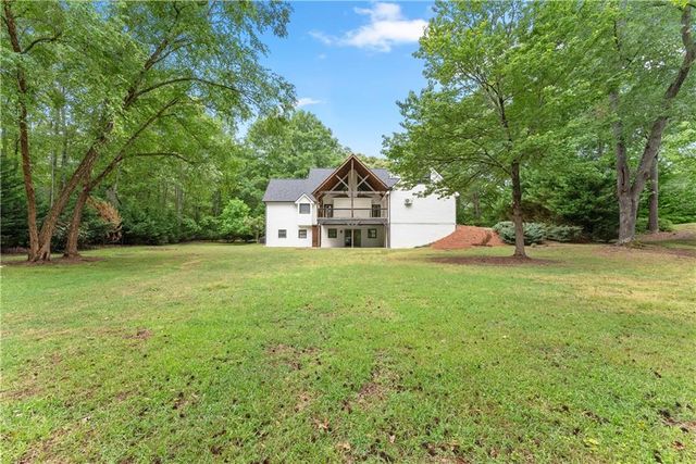 5094 Meadowbrook Circle, Suwanee, GA 30024