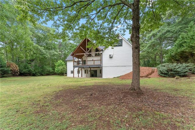 5094 Meadowbrook Circle, Suwanee, GA 30024