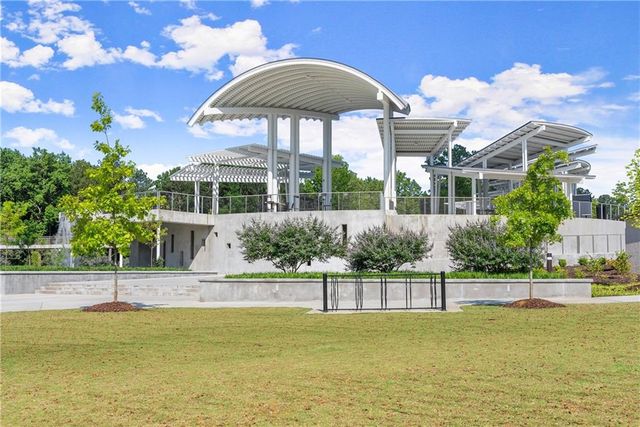 5094 Meadowbrook Circle, Suwanee, GA 30024