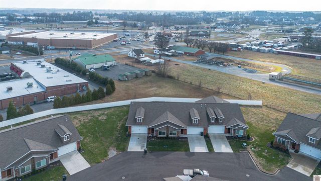 3226 Mallard Circle, Paducah, KY 42001