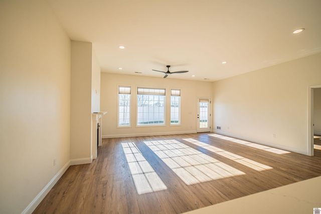 3226 Mallard Circle, Paducah, KY 42001