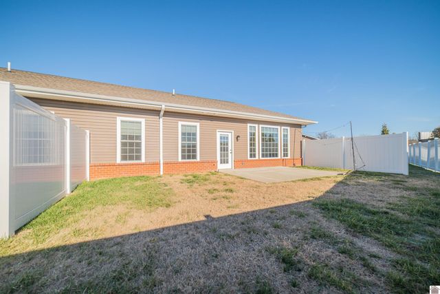 3226 Mallard Circle, Paducah, KY 42001