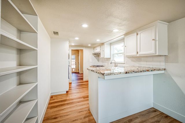 1651 5th Street, Clovis, CA 93611