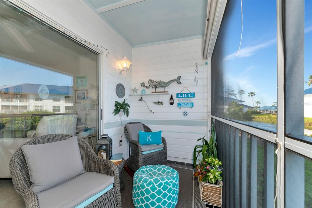 Image 15 of property listing at 839 AUDUBON DRIVE 839, Bradenton, FL 34209