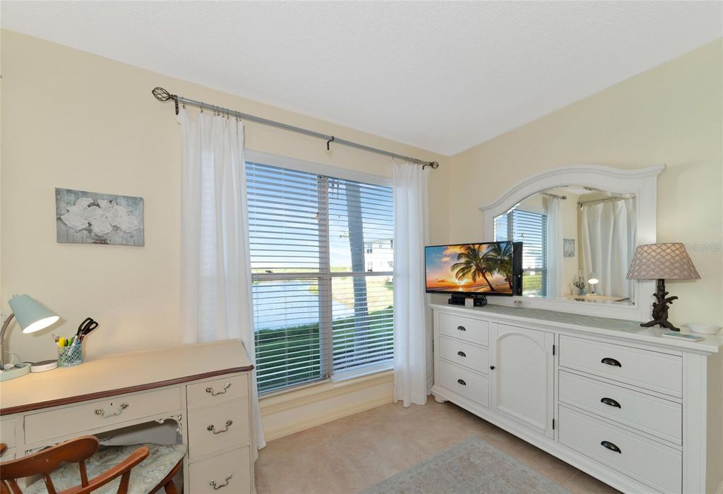 Image 21 of property listing at 839 AUDUBON DRIVE 839, Bradenton, FL 34209