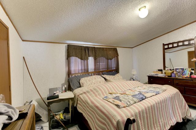 119 Henderson Place Dr, Gaffney, SC 29341