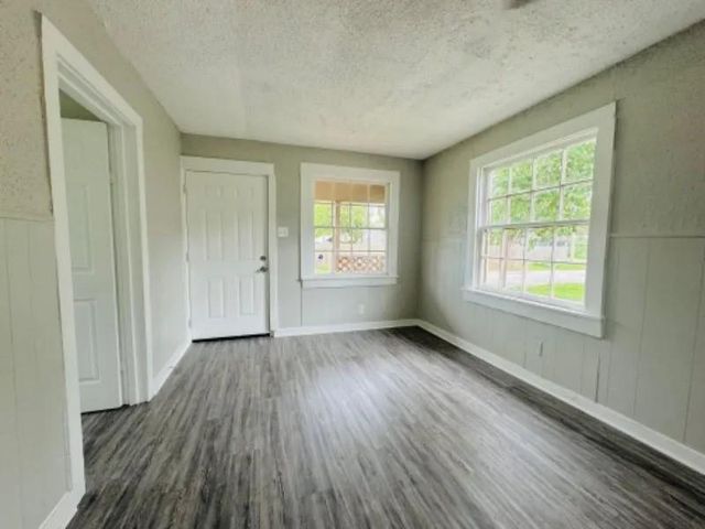 1501 Nashby Street, La Marque, TX 77568