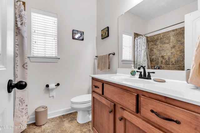 2633 Russum Drive, Southaven, MS 38672