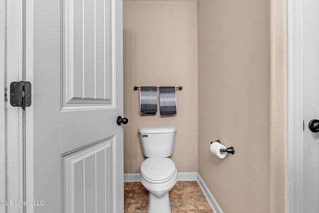 2633 Russum Drive, Southaven, MS 38672