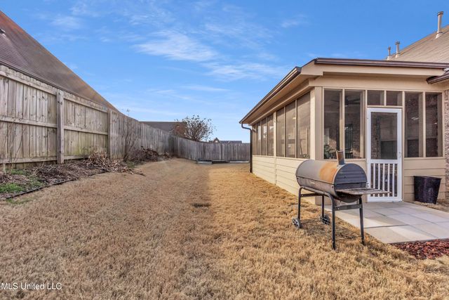 2633 Russum Drive, Southaven, MS 38672