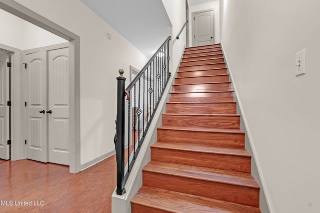 2633 Russum Drive, Southaven, MS 38672