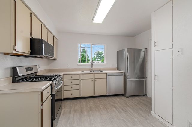 9809 Minnesota Street, Oscoda Twp, MI 48750