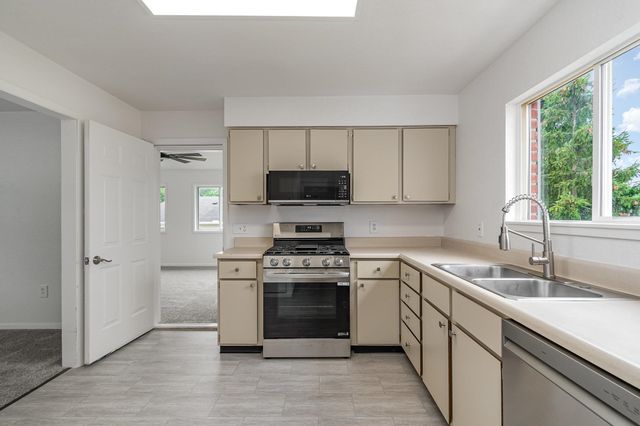 9809 Minnesota Street, Oscoda Twp, MI 48750