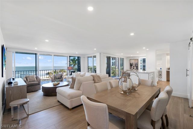 10701 Gulf Shore DR 402, Naples, FL 34108