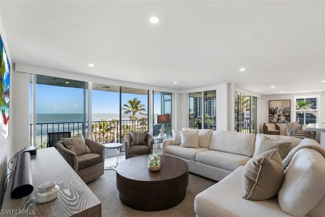 10701 Gulf Shore DR 402, Naples, FL 34108