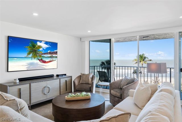 10701 Gulf Shore DR 402, Naples, FL 34108