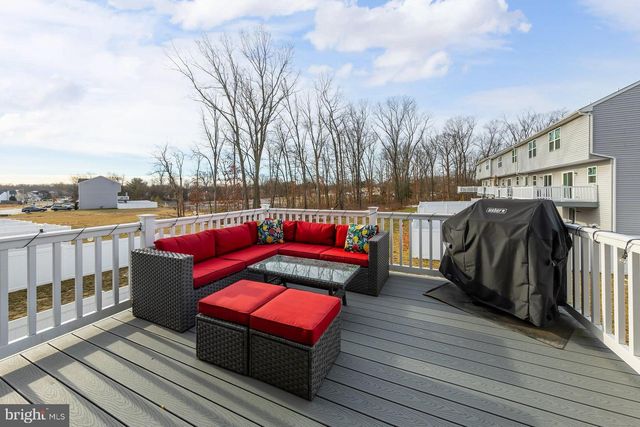 240 ROTHBERG DR, Williamstown, NJ 08094