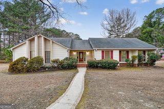 6665 Greenbower Lane, College Park, GA 30349