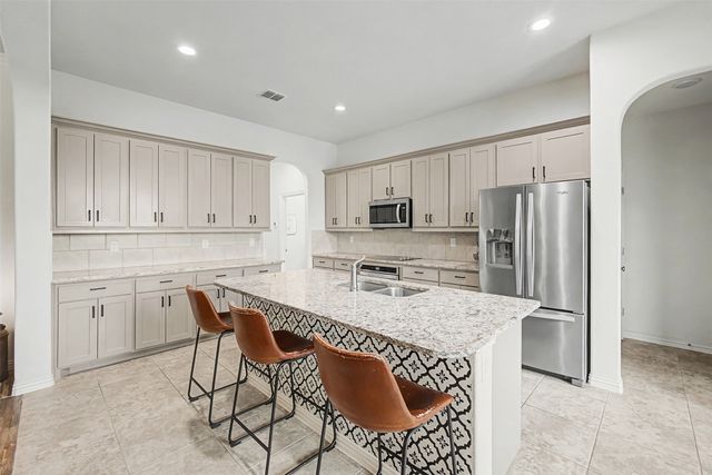 208 Blue Ridge Drive, Waxahachie, TX 75167