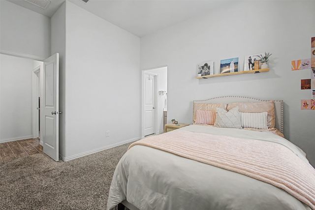 208 Blue Ridge Drive, Waxahachie, TX 75167