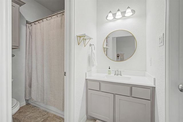 208 Blue Ridge Drive, Waxahachie, TX 75167