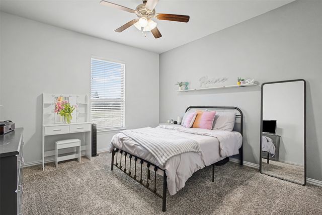 208 Blue Ridge Drive, Waxahachie, TX 75167