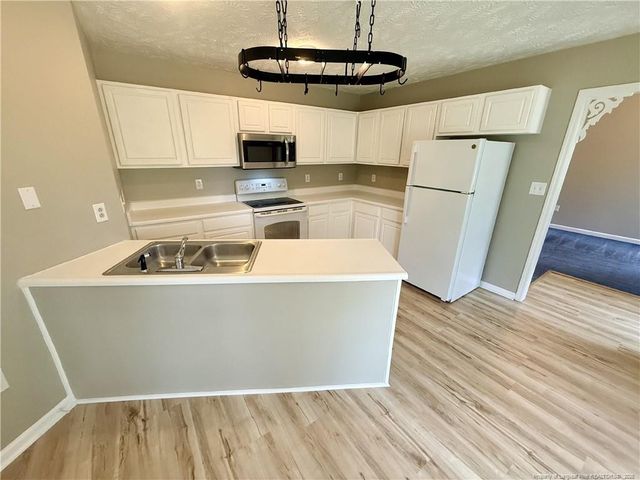 134 Independence Drive, Raeford, NC 28376