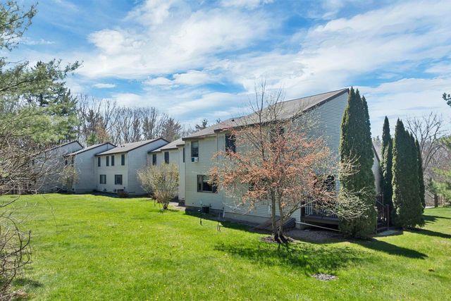 422 Ledgeview Drive, Rochester, NH 03867