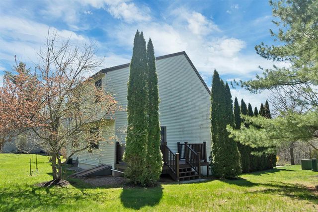 422 Ledgeview Drive, Rochester, NH 03867