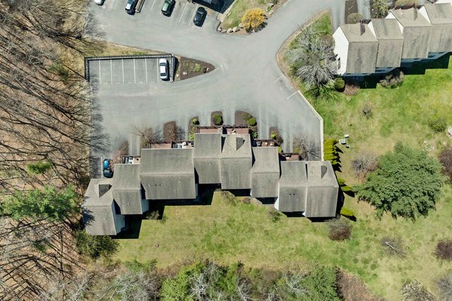 422 Ledgeview Drive, Rochester, NH 03867