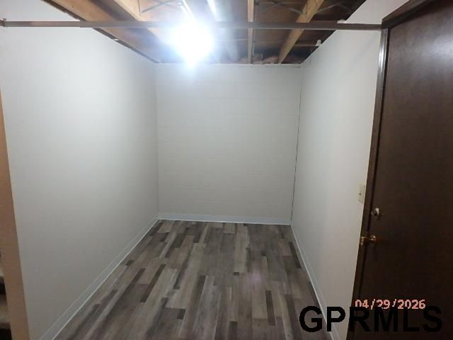 1518 N 105 Street, Omaha, NE 68114
