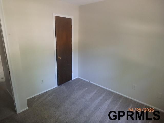 1518 N 105 Street, Omaha, NE 68114