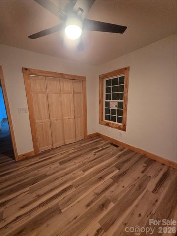 111 Little John Lane, Lexington, NC 27292
