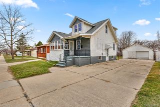 6837 Braun, Center Line, MI 48015