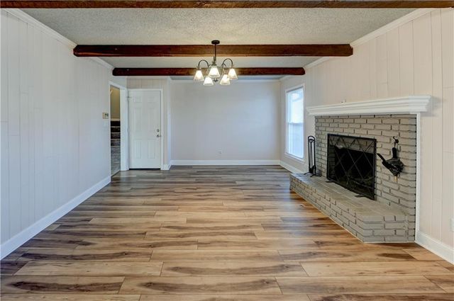 11104 E 83rd Terrace, Raytown, MO 64138