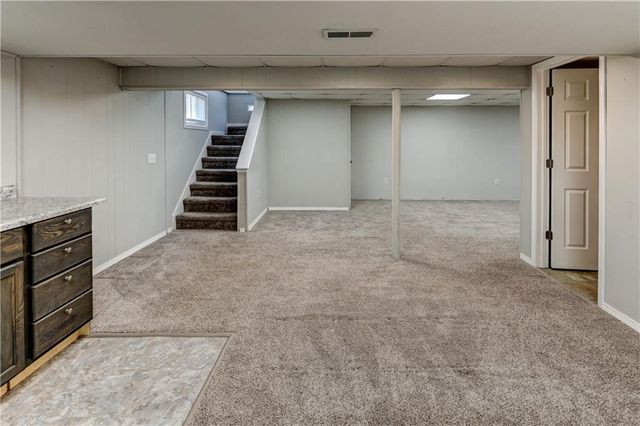 11104 E 83rd Terrace, Raytown, MO 64138