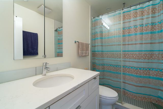 720 Wellington Avenue 405, Elk Grove Village, IL 60007