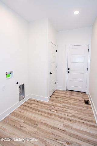 11306 Waterview Pl, Louisville, KY 40291