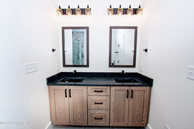 11306 Waterview Pl, Louisville, KY 40291