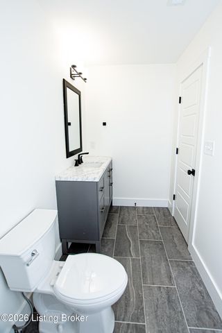 11306 Waterview Pl, Louisville, KY 40291